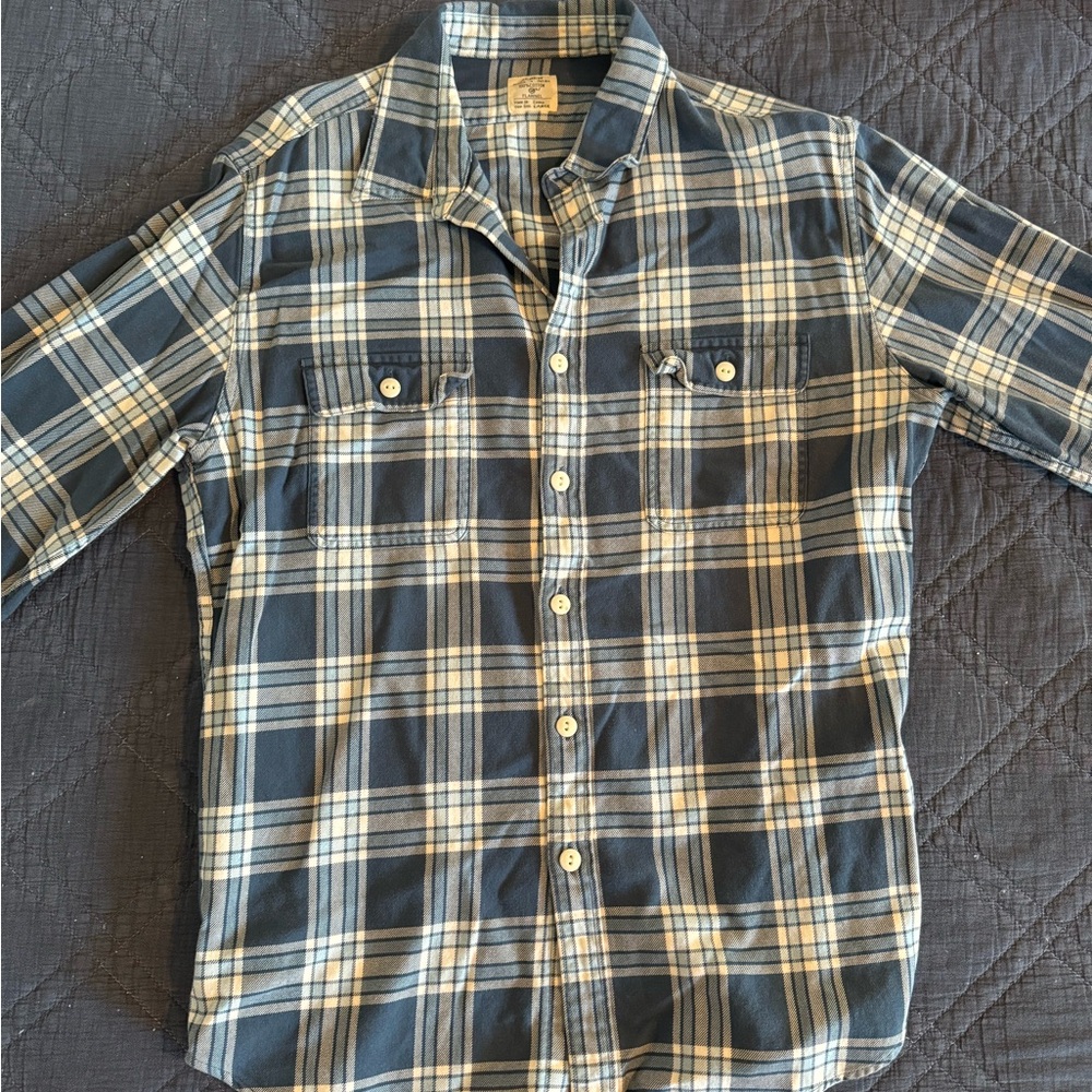 JCrew Men’s Blue and White Flannel Size Large